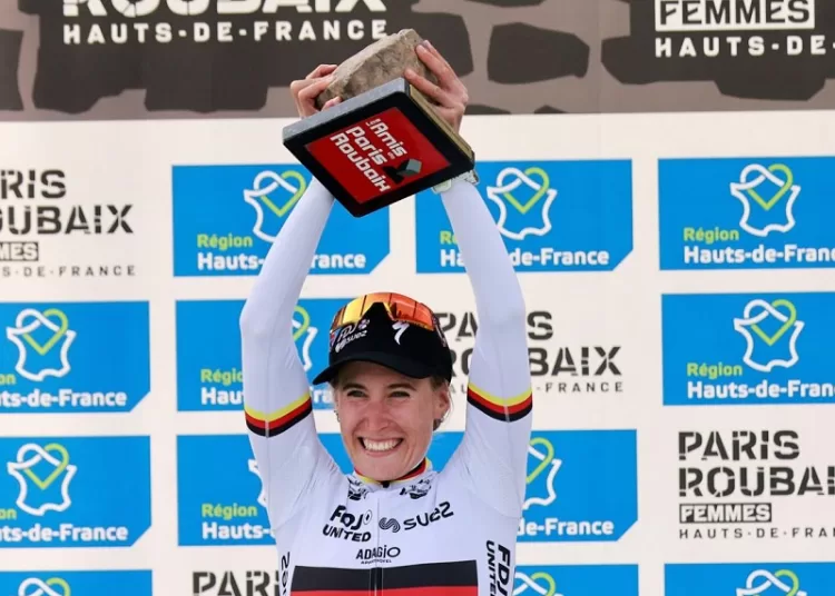 Koch snatches Roubaix classic 11 - Egyptian Gazette