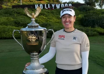 Green triumphs in LA playoff