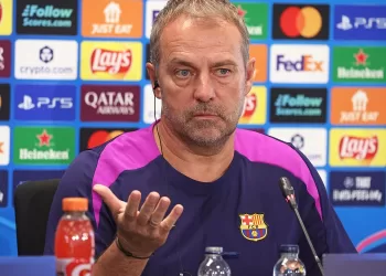 Barca must win derby: Flick