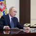 Putin declares Easter truce, urges Ukraine to follow