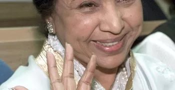 Indian singer Asha Bhosle dies 1 - Egyptian Gazette Indian singer Asha Bhosle dies