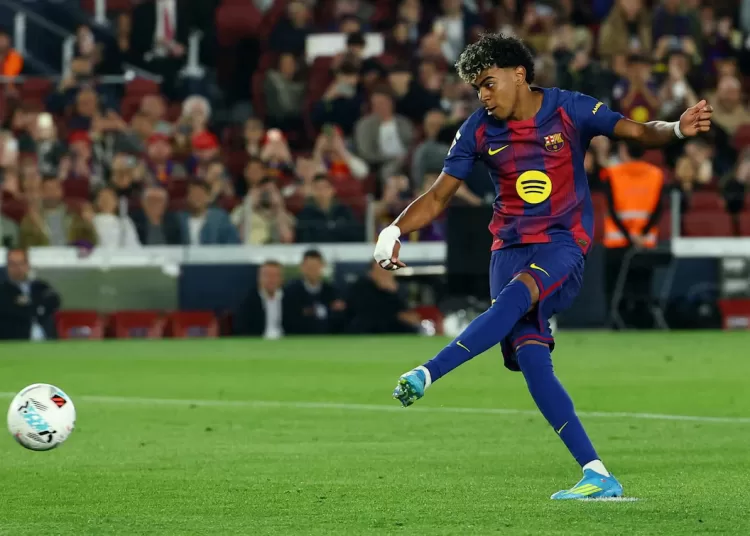 Yamal limps off after sealing Barcelona win over Celta 12 - Egyptian Gazette