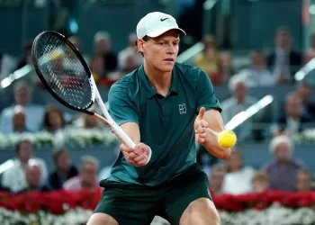 Sinner holds off wildcard Jodar to reach Madrid Open semis
