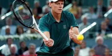 Sinner holds off wildcard Jodar to reach Madrid Open semis