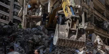 Israeli strikes in Lebanon threaten Iran truce; Strait stays closed 1 - Egyptian Gazette Israeli strikes in Lebanon threaten Iran truce; Strait stays closed