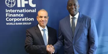 FM meets IFC executive director in Washington