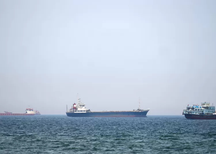 Trump urges Iran to sign deal after report suggests US may extend blockade 12 - Egyptian Gazette