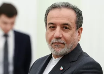 Iran offers to end chokehold on Strait of Hormuz, asks US to end blockade