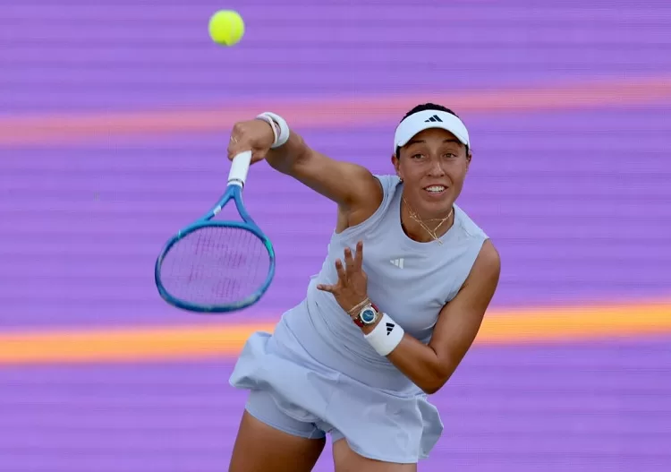 Pegula reaches Charleston quarters 12 - Egyptian Gazette