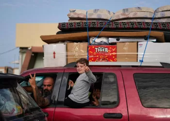 Lebanon-Israel 10-day truce begins amid violation warnings