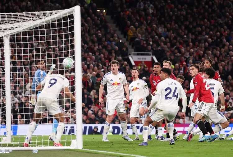 Leeds break 45-year Man Utd curse 13 - Egyptian Gazette Leeds break 45-year Man Utd curse 12 - Egyptian Gazette