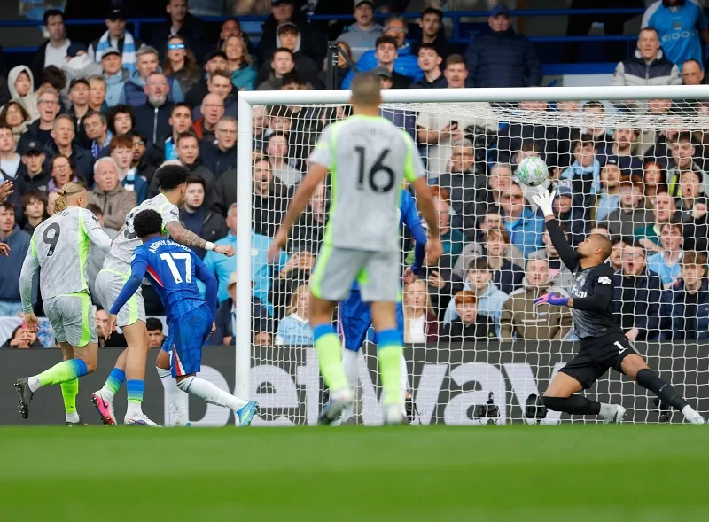 Man City closes gap on Arsenal in EPL title race 18 - Egyptian Gazette