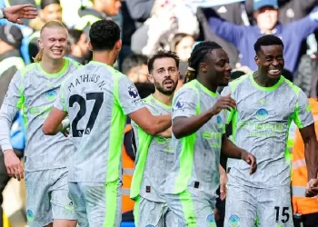 Man City closes gap on Arsenal in EPL title race