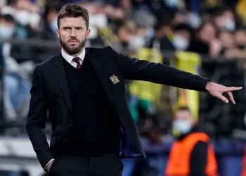 Carrick keen to balance short-term success