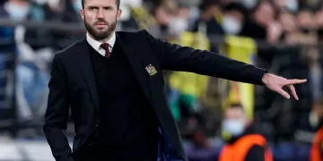 Carrick keen to balance short-term success