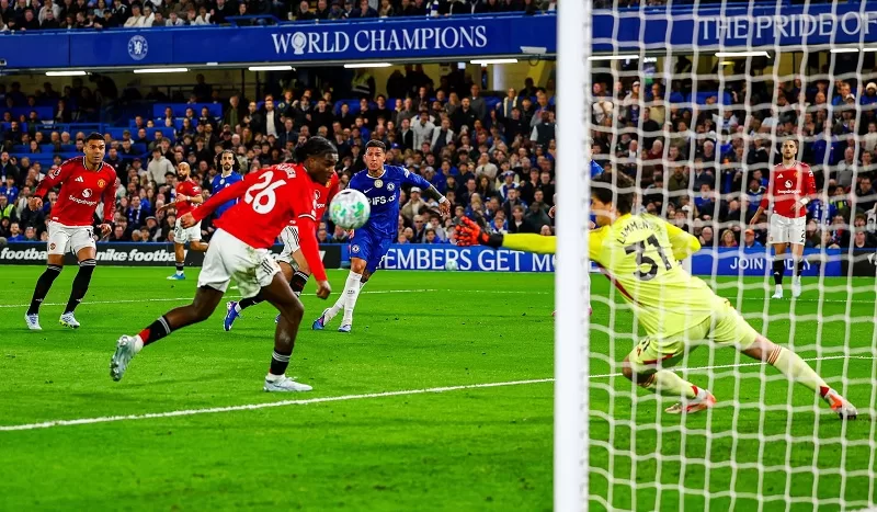 Man Utd edges Chelsea in EPL 19 - Egyptian Gazette