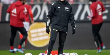 Marie 1st female manager in European leagues