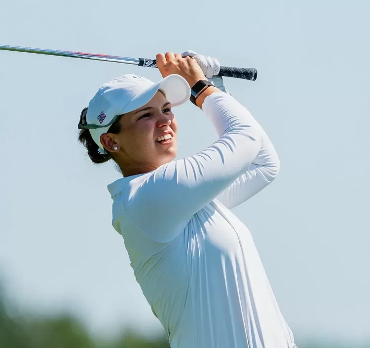 Kim takes midpoint lead in LA 14 - Egyptian Gazette