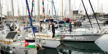 Aid flotilla targets Gaza blockade