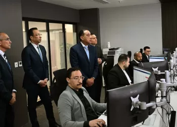 Egypt’s PM inspects digital control hub in new capital