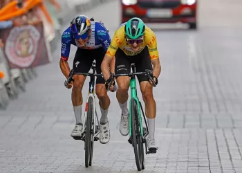 Paul closes on Basque victory