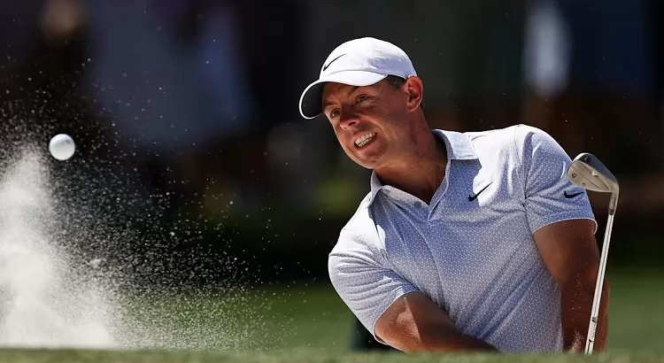 McIlroy loses Masters lead 13 - Egyptian Gazette McIlroy loses Masters lead 12 - Egyptian Gazette