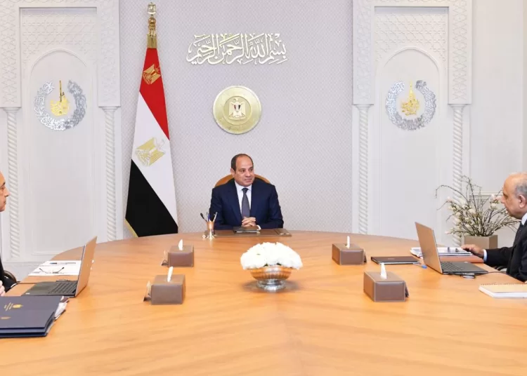 President Sisi during his meeting on Wednesday with Prime Minister Moustafa Madbouli, Minister of Electricity and Renewable Energy Mahmoud Essmat, and Minister of Petroleum and Mineral Resources Karim Badawi.