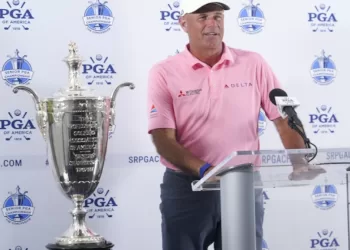 Cink wins Florida Senior PGA