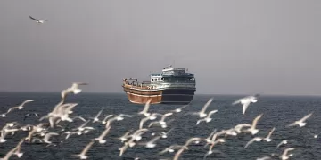 Strait of Hormuz, Iran, US