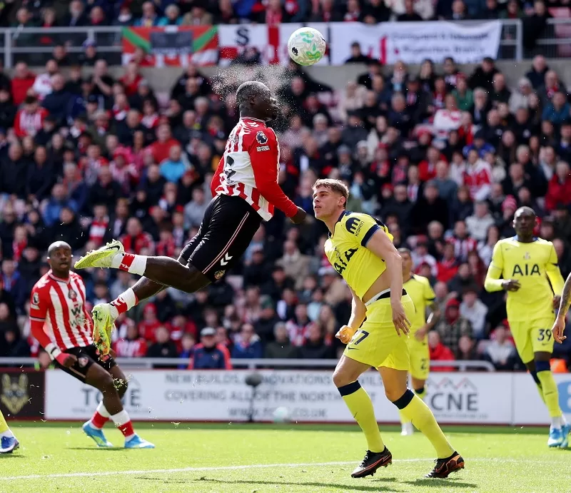 Spurs rue luck amid relegation fears 14 - Egyptian Gazette