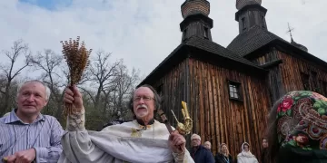 Russia, Ukraine accuse each other of violating Putin’s Easter ceasefire