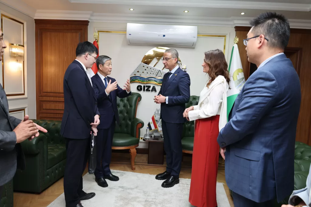 Giza Governor, Chinese ambassador discuss strategic cooperation 12 - Egyptian Gazette