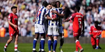 EPL race tightens as Ipswich goes second