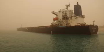 SCA refloats stricken bulk carrier, traffic unaffected