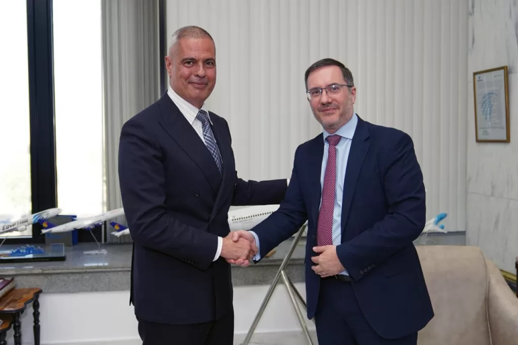 National carrier probing operational upgrading with UK team 17 - Egyptian Gazette