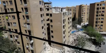 Aid groups use land routes for Iran relief