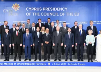 Sisi meets European leaders, GCC secretary general in Cyprus