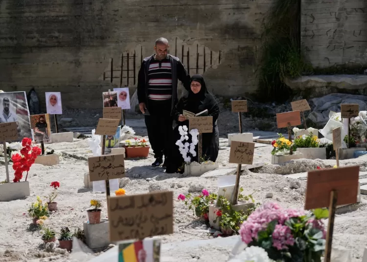 Israel reshapes S. Lebanon 12 - Egyptian Gazette