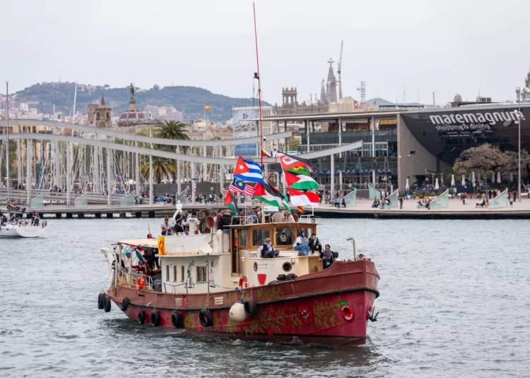 Activists: Israel intercepts Gaza aid flotilla near Crete 12 - Egyptian Gazette