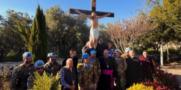 Italians restore Jesus statue after Israeli strike in Lebanon