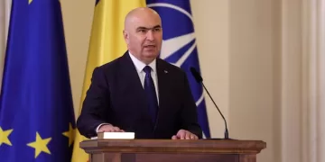 Romanian government collapses after no-confidence vote