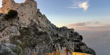 Israel capture Beaufort Castle in southern Lebanon