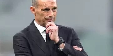 Milan sacks Allegri after UCL flop