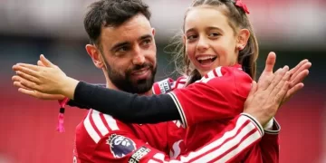 EPL assist record broken by Fernandes