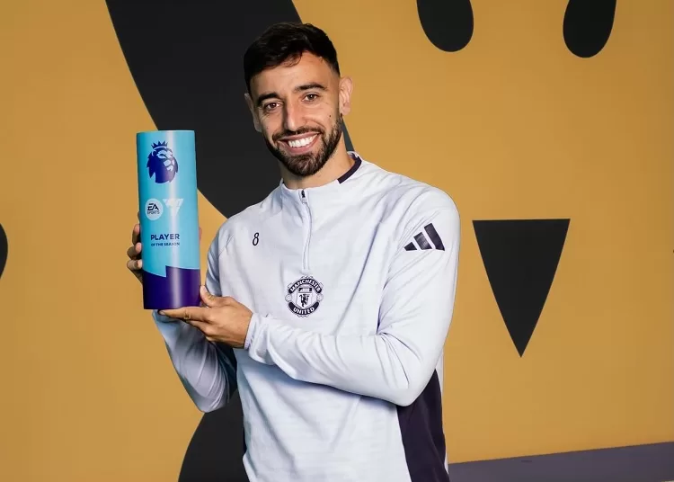 Fernandes takes EPL top award 11 - Egyptian Gazette