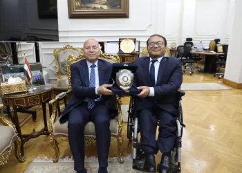 Cairo Governor meets Nepalese Ambassador to boost cooperation