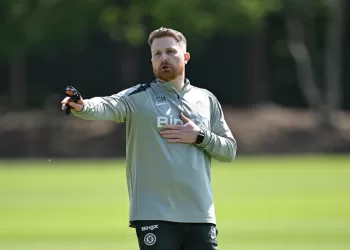 McFarlane calls for Chelsea surge