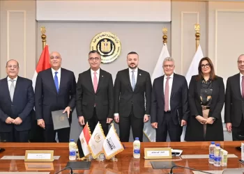 MoU to develop, expand “Carry On” supply outlets