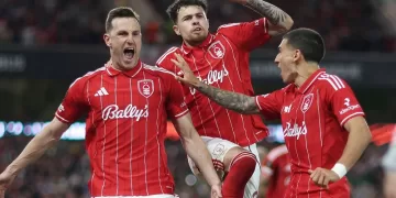 Forest takes Europa semi lead