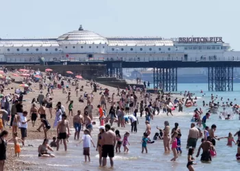 Exceptionally early heat wave shatters records and brings deaths in Europe